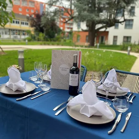 Domitys Les Notes Florales Aparthotel